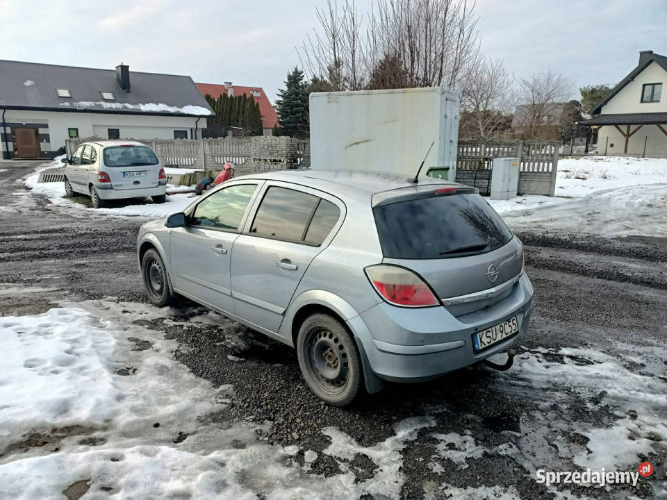 Opel Astra Opel Astra H 17 CDTI 101 05r H małopolskie Tarnów