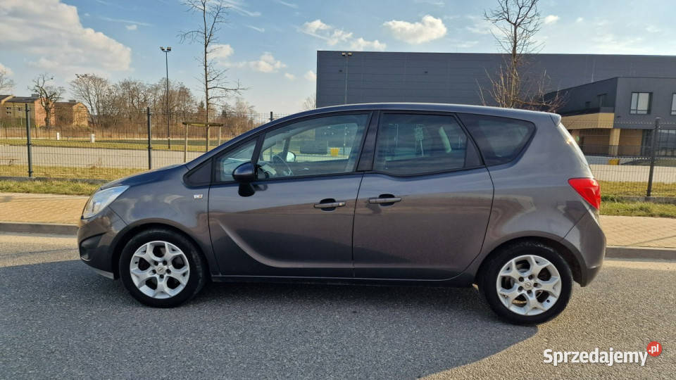 Opel Meriva B 2011r 14T 140 Tempomat ISOFIX tempomat Pabianice sprzedam