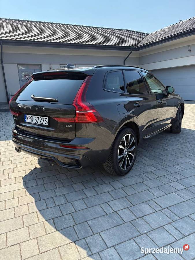 Volvo XC60 pierwszy właściciel POLSKA umowa lakier metallic Warszawa