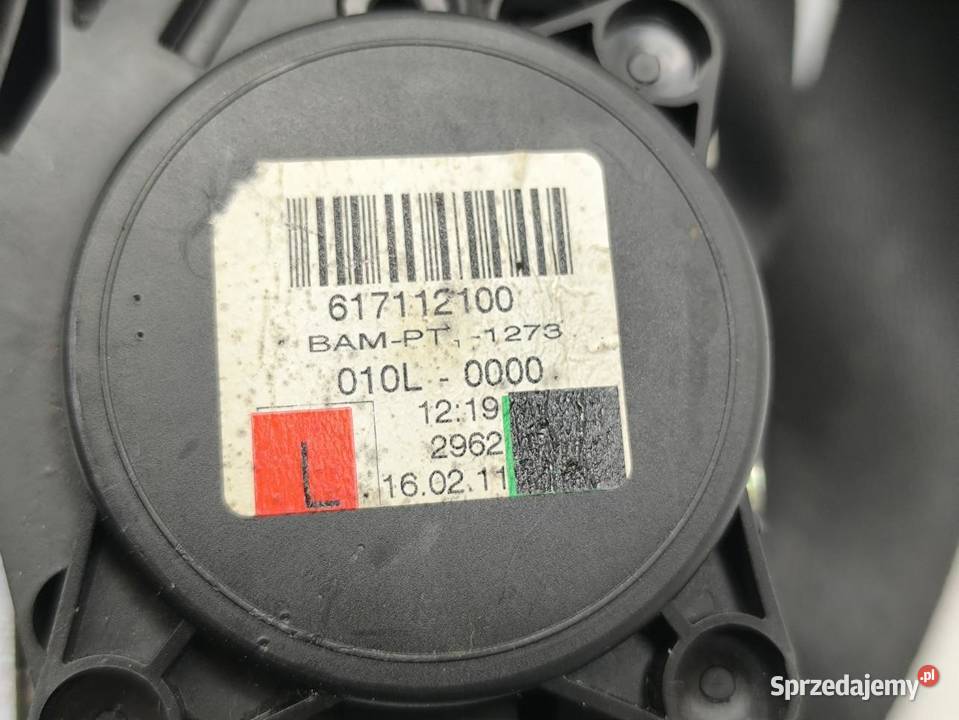 PAS BEZPIECZEŃSTWA LEWY PRZÓD MERCEDES ECLASA