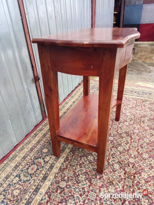 Stolik sprzedam Borówno