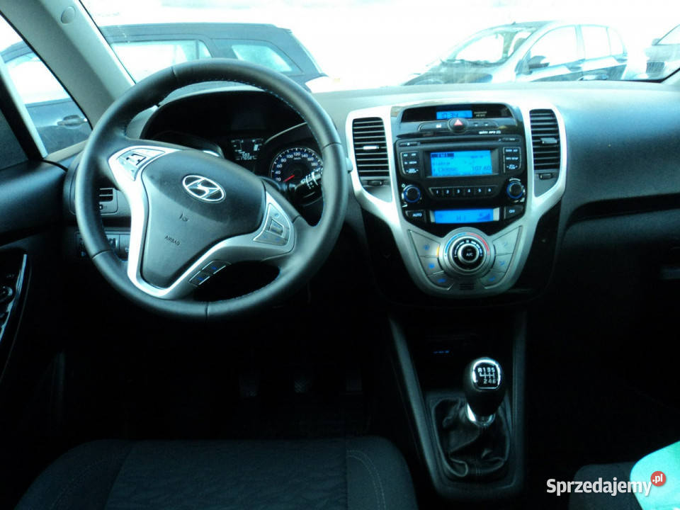 Hyundai ix20 ladnego HYUNDAIA IX20 z 2012r14