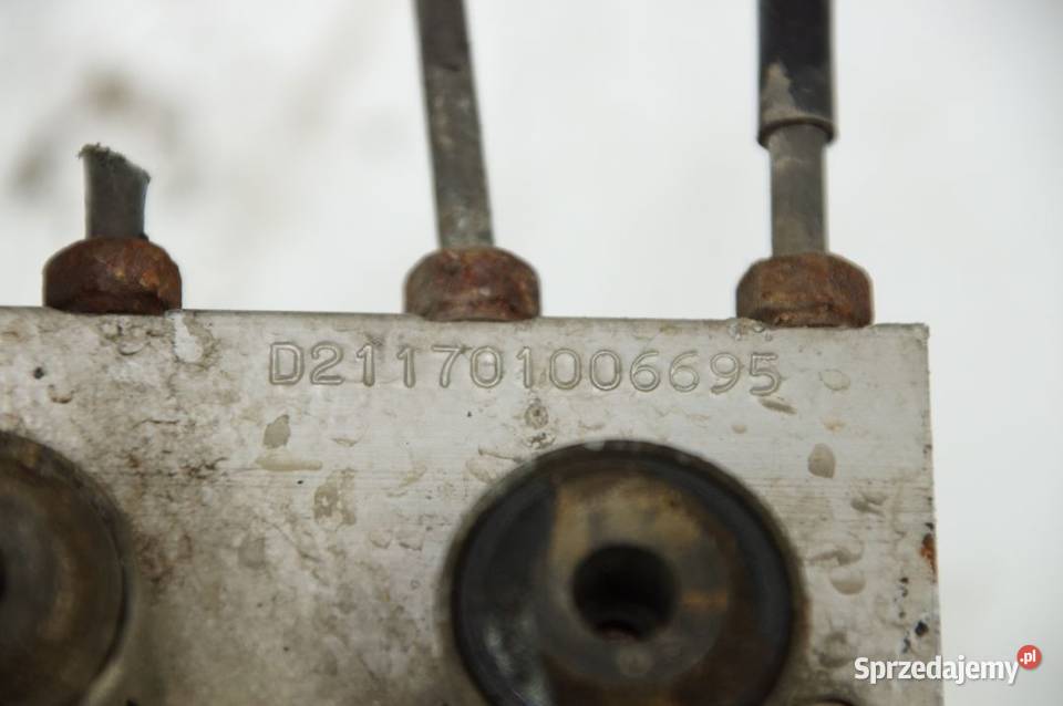 POMPA ABS HAMULCOWA MAZDA 323F B25D437AZ Lipno