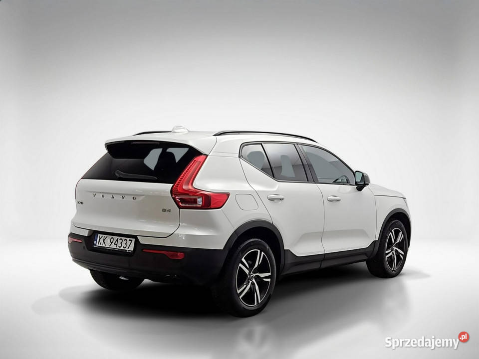 Volvo XC 40 B4 Plus Dark aut Z Polskiego Salonu asystent pasa ruchu XC 40 Warszawa