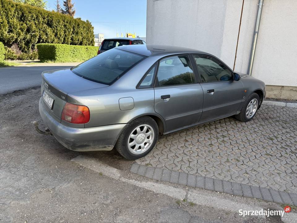 Sprzedam Audi A4 B5 18 benzyna z LPG Rok produkcji 1995