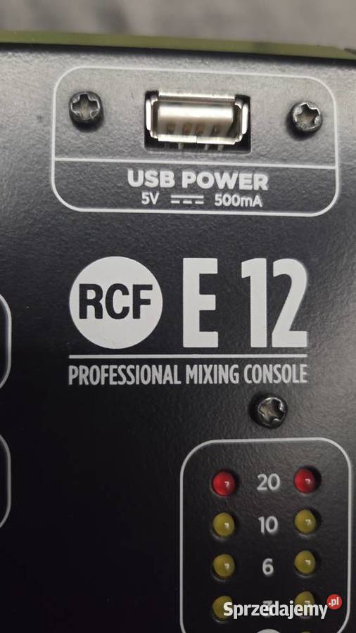 Mikser analogowy RCF E 12 12 kanałów USB DSP FX Miłość