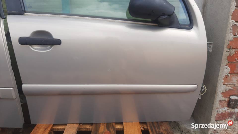 drzwi prawe tylne Citroen c3 I 0209r przednie Dębno