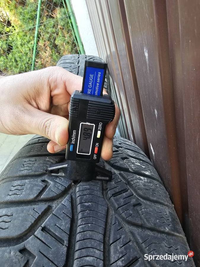 Felgi stalowe 15 z oponami rozstaw śrub 4x108 Góra