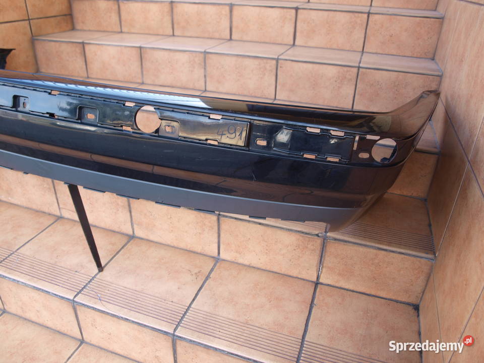 BMW 3 E36 zderzak tył sedan 1990 1998r Kalisz