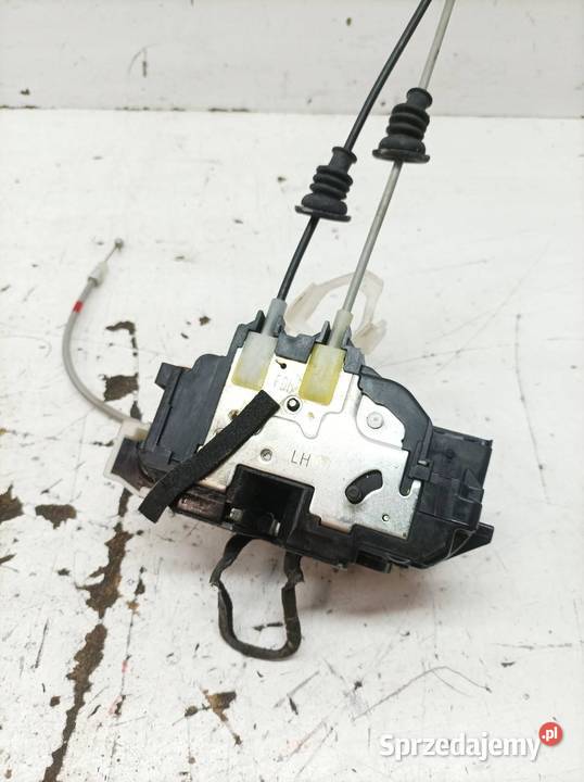 ZAMEK DRZWI TYŁ LEWY 814103J000FDP Hyundai ix55