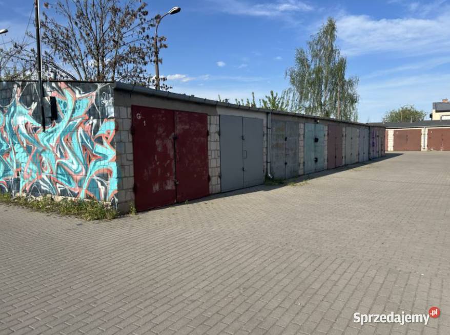 Syndyk sprzeda udział 12 w garażu w Siedlcach Siedlce