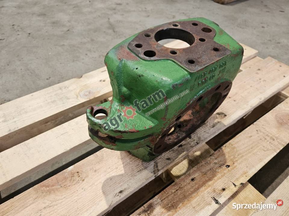 Zwrotnica RH John Deere 4650 4850 Byków