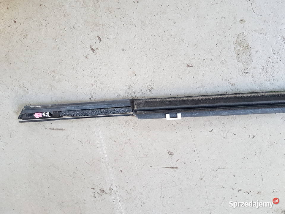 KIA PRO CEED III LISTWA ZGARNIAJACA LEWA SZYBY wielkopolskie