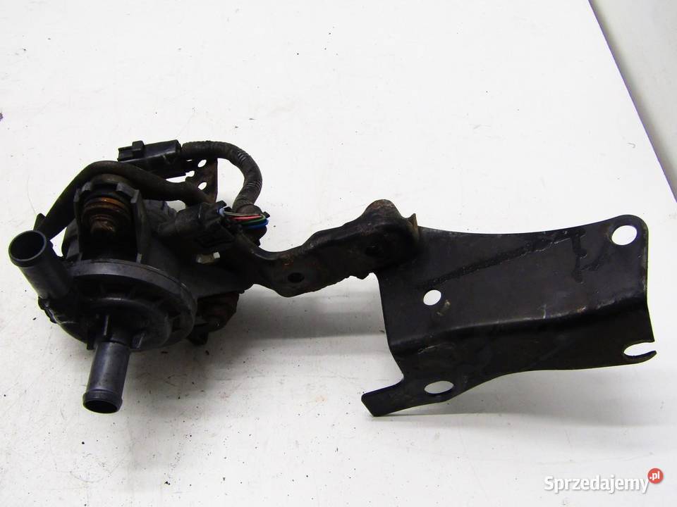DODATKOWA POMPA WODY 18 HYBRID TOYOTA PRIUS III