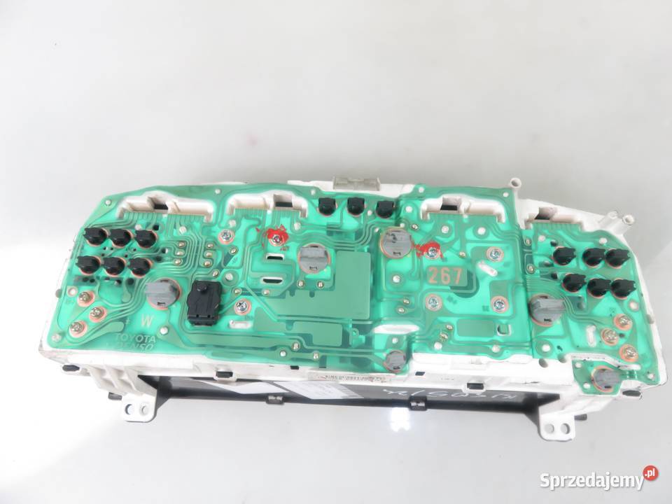 LICZNIK TOYOTA COROLLA VIII E11 20 D4D sprzedam