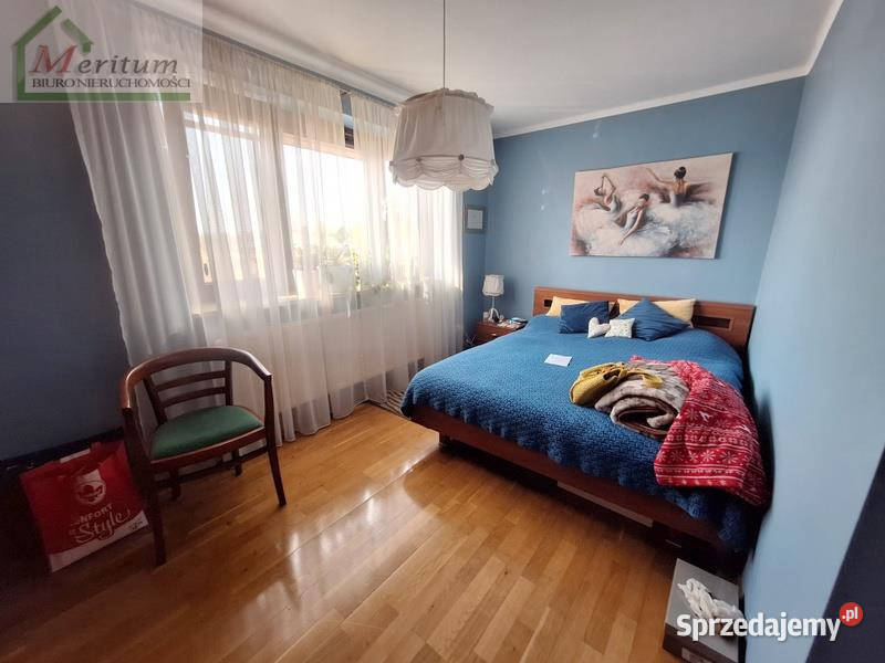 Dom wolnostojący 200m2 Krosno 3 piętra i więcej