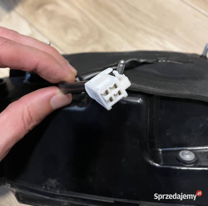 Lexus NX 2021 Lampy tylne LP Wrocław sprzedam