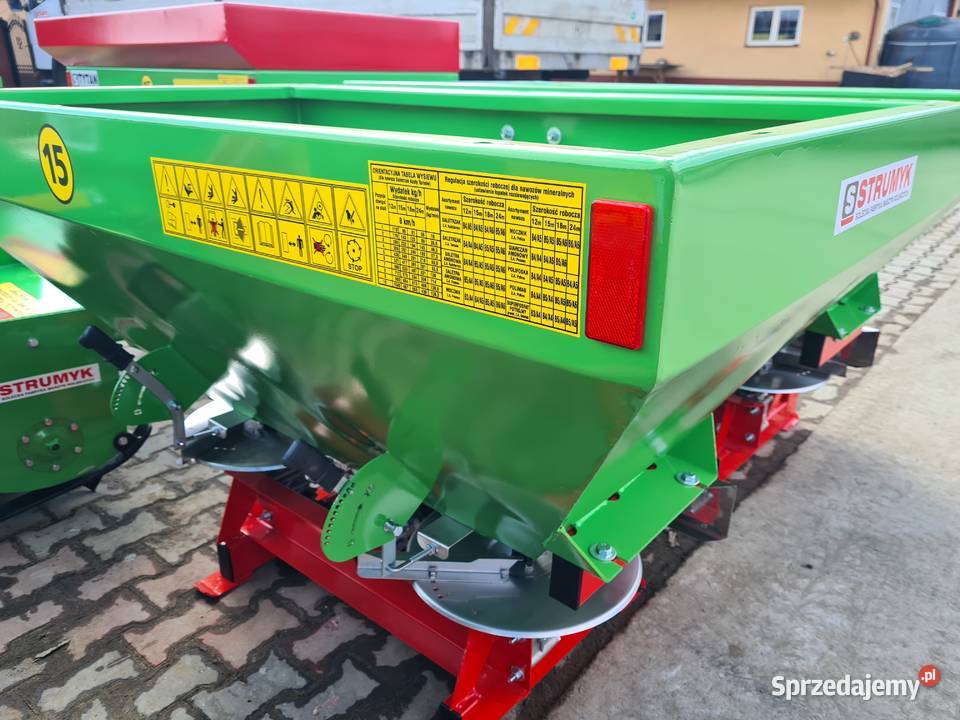 rozsiewacz nawozu STRUMYK TYTAN 2talerzowy nieuszkodzony Rozsiewacze nawozów Polanów