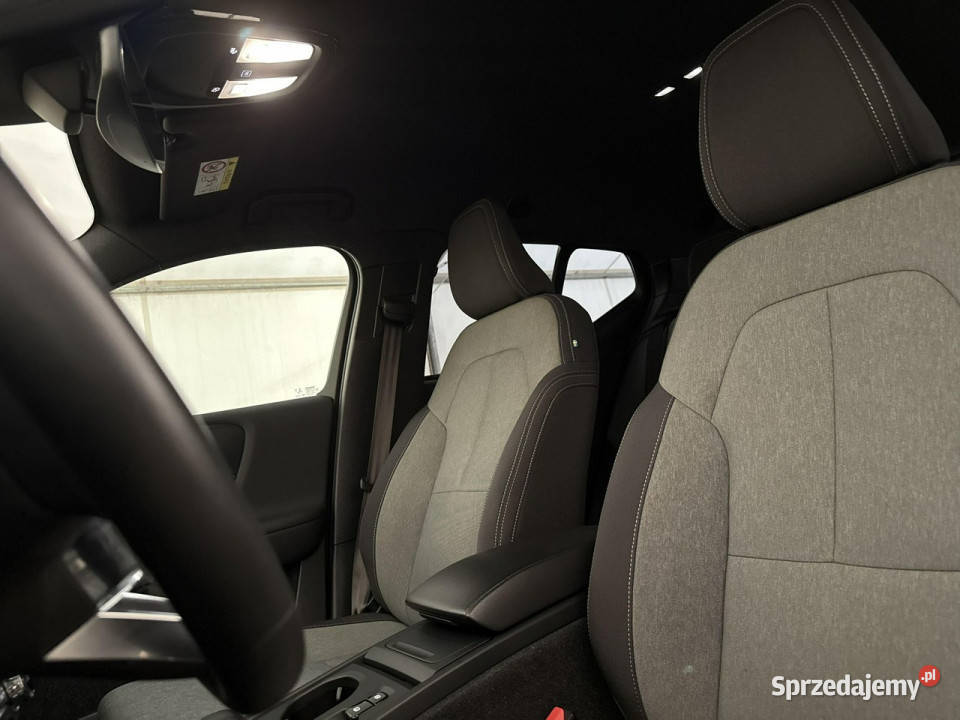 Volvo XC 40 Core 20 B3 Mild Hybrid Benzyna 163 XC 40 Warszawa