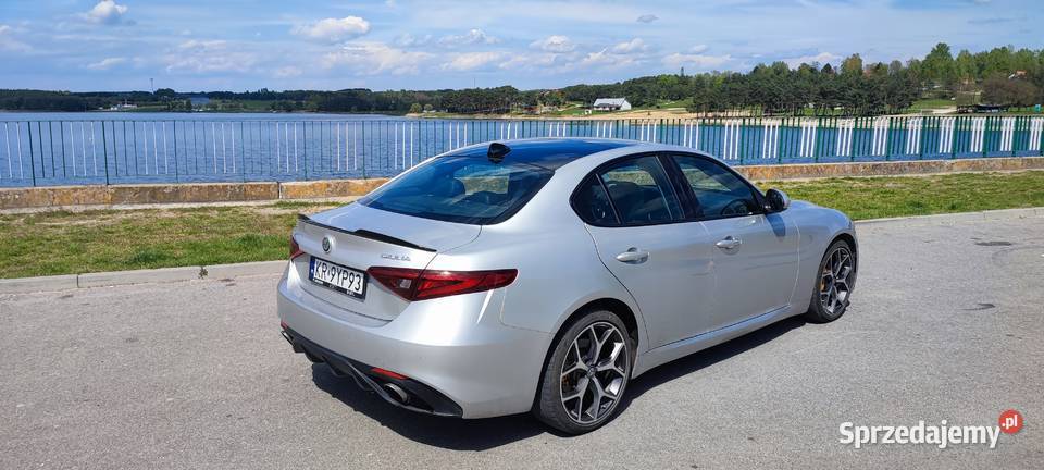 Alfa Romeo Giulia Q4 bogate wyposażenie 69900km Kraków