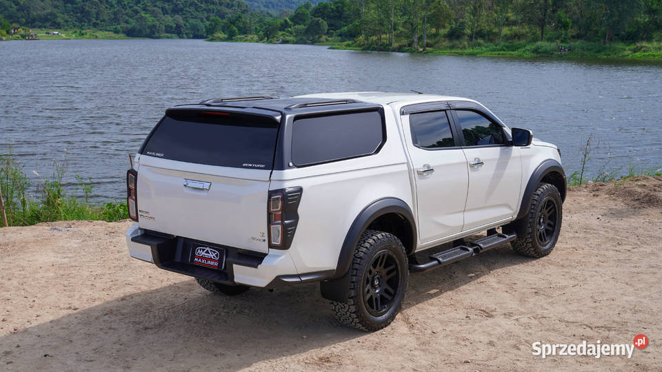 Zabudowa PREMIUM HARDTOP Isuzu D 2020 VENTURE Pasłęk