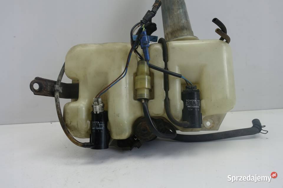 Toyota Supra III ZBIORNICZEK SPRYSKIWACZY Pozostałe Rudka