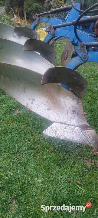 Pług overum 3 skibowy zabezpieczenie Moszczenica