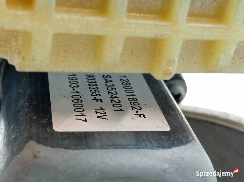 MECHANIZM SZYBY LEWY TYŁ 827210622R Dacia Duster