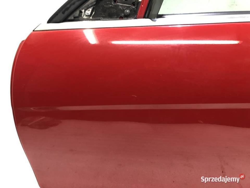 DRZWI LEWY PRZÓD MERCEDES W204 590 Drzwi sprzedam