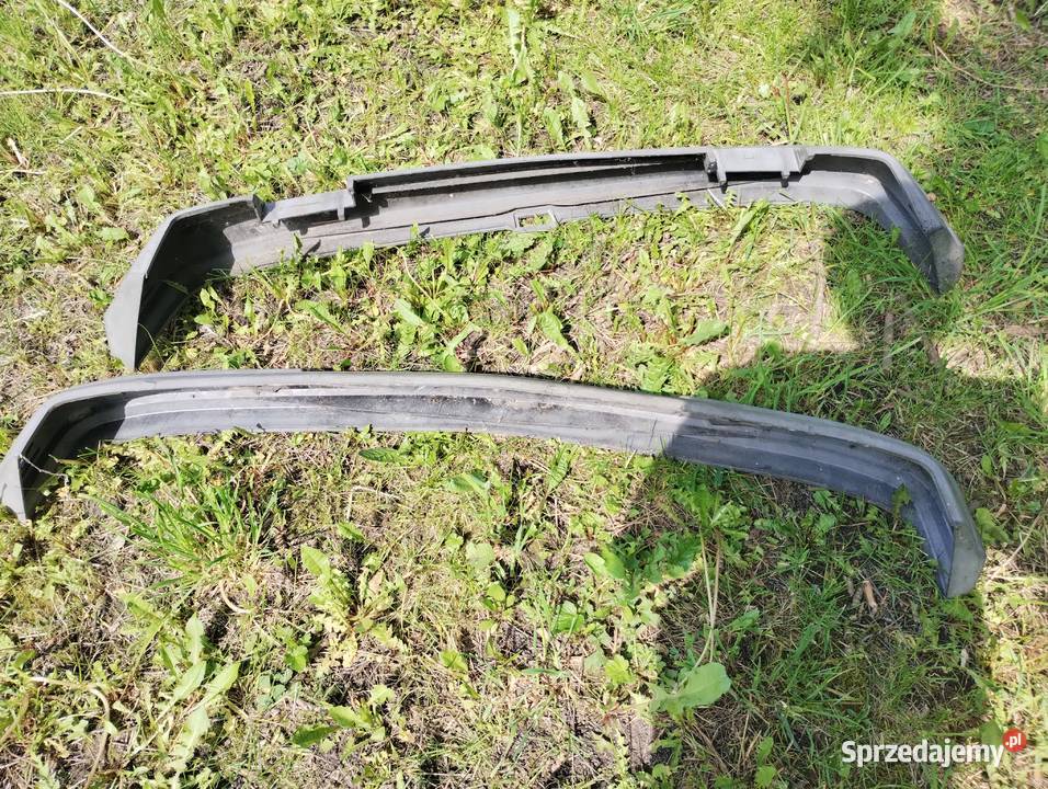 Komplet oryginalnych zderzaków do fiata 126p Wierzbica