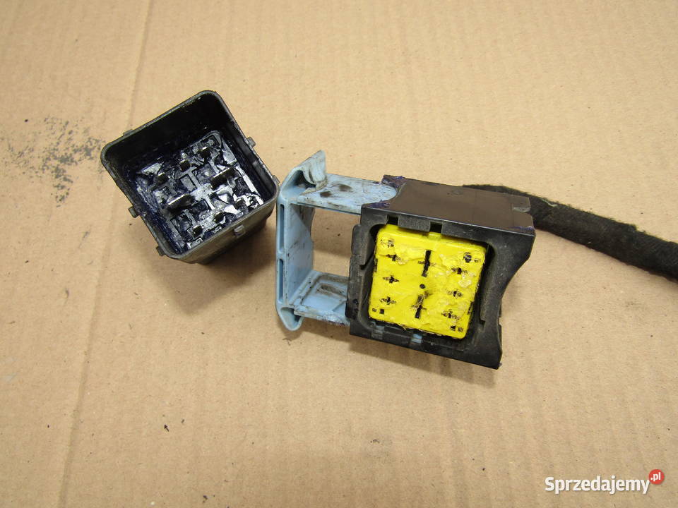PRZEKAŹNIK ŚWIEC ŻAROWYCH FORD 15TDCi 9666671780 sprzedam