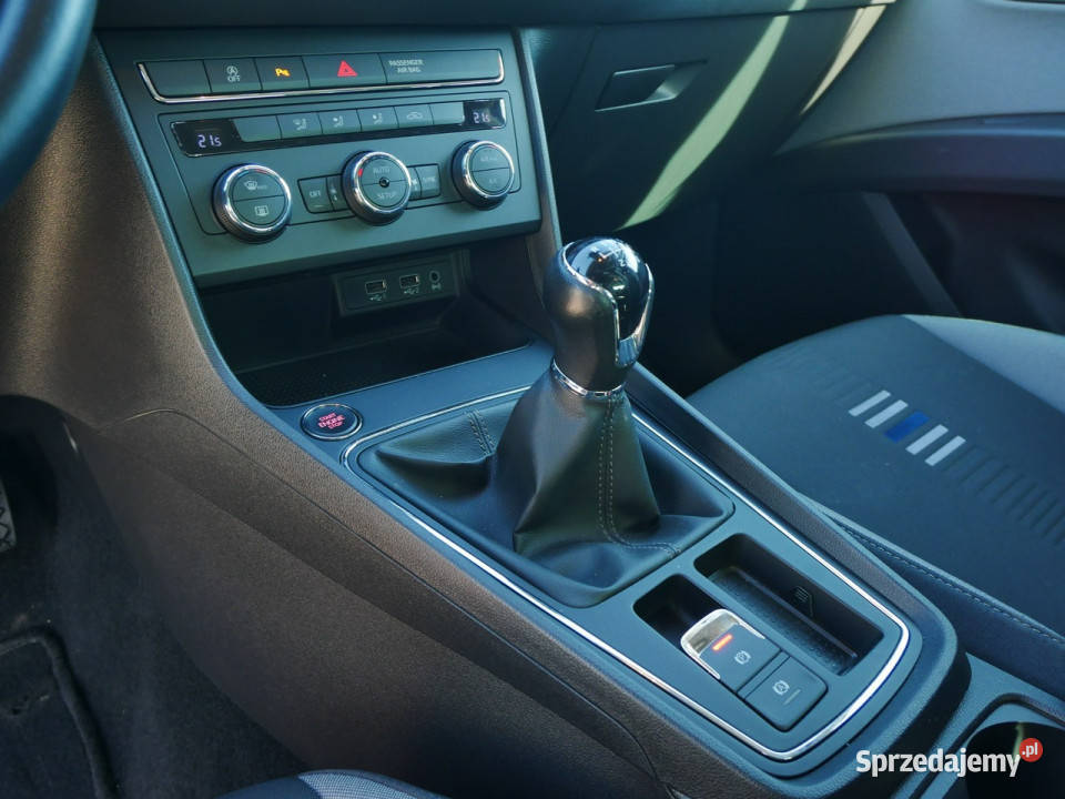 Seat Leon FL 15 TSI 130 Eu6 Kamera Tempomat ACC ESP Goczałkowice-Zdrój