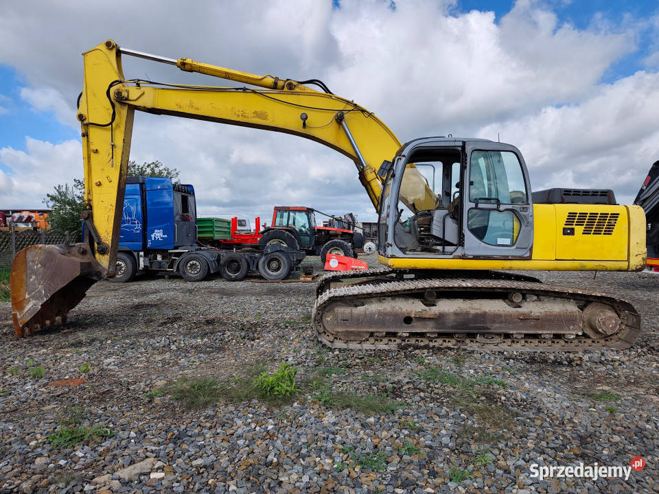 Koparka gąsienicowa HOLLAND KOBELCO E215 222 t Koparki łódzkie