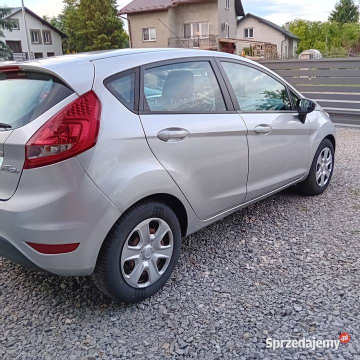 Ford Fiesta 14 diesel 2010r 160 przebiegu nieuszkodzony Jasło