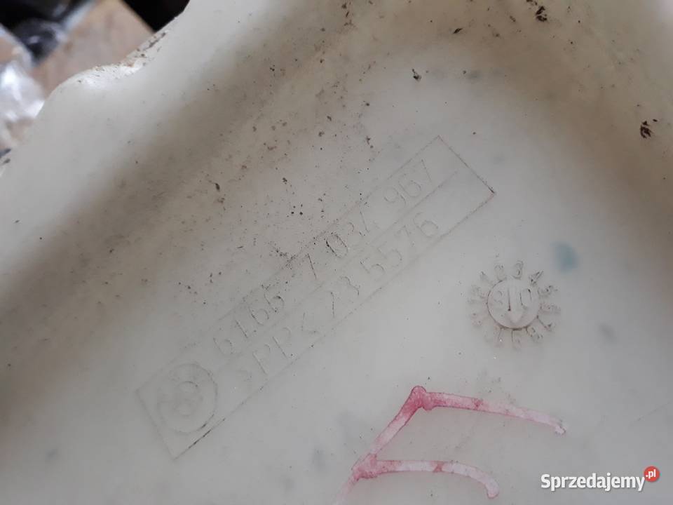 BMW 5 E60 ZBIORNICZEK SPRYSKIWACZY 7034967 Pozostałe Międzychód