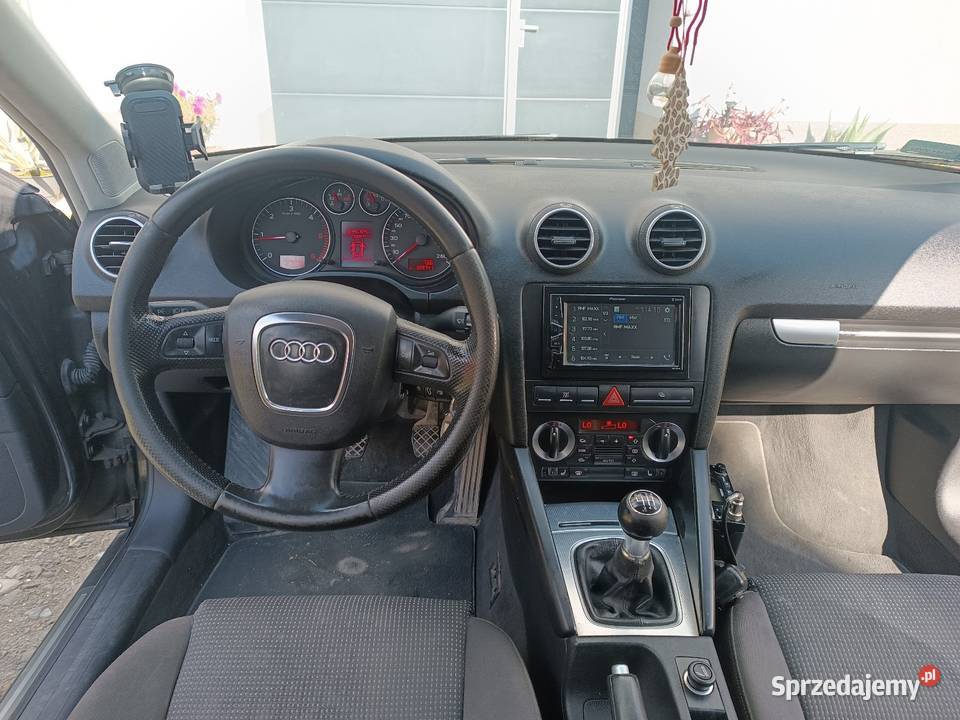 AUDI A3 8P Qulatro 20TDI 170 radio Harbutowice