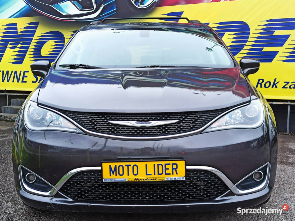 Chrysler Pacifica 36 V6 25 roku w kraju 3605cm3 Pacifica Rzeszów