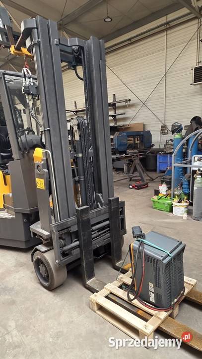 Wózek widłowy przegubowy AisleMaster 20SE