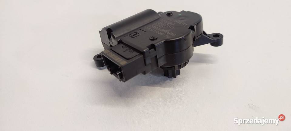 AUDI Q3 8U SILNICZEK NAGRZEWNICY 5Q0907511L