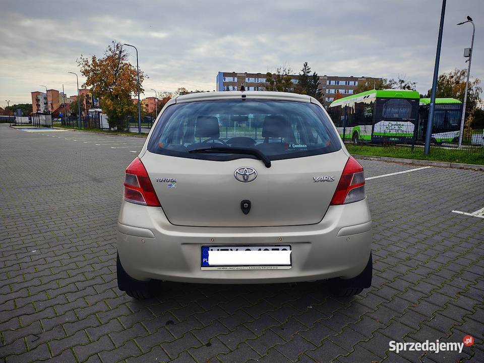Toyota Yaris 133 vvti 100 Yaris Żyrardów sprzedam