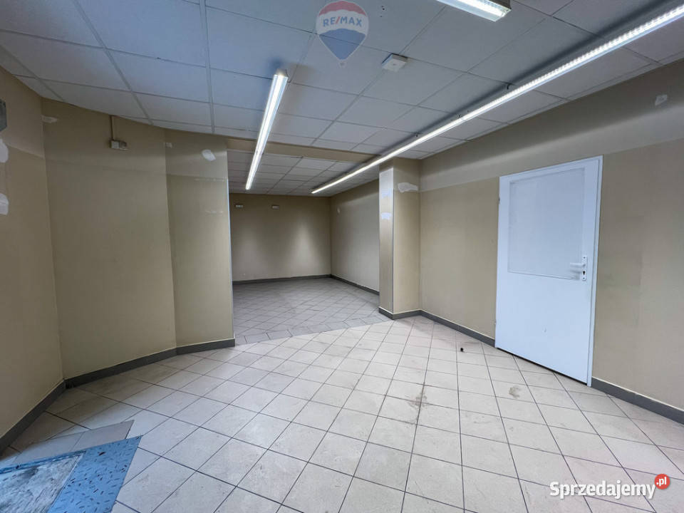 Lokal handlowo usługowy budynek magazynowo usług śląskie Rybarzowice