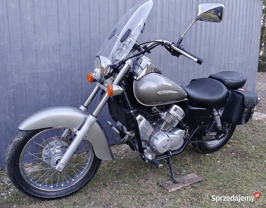 Honda Shadow 125 VT125 C LIFT UBRANA kat B Niski Dębica