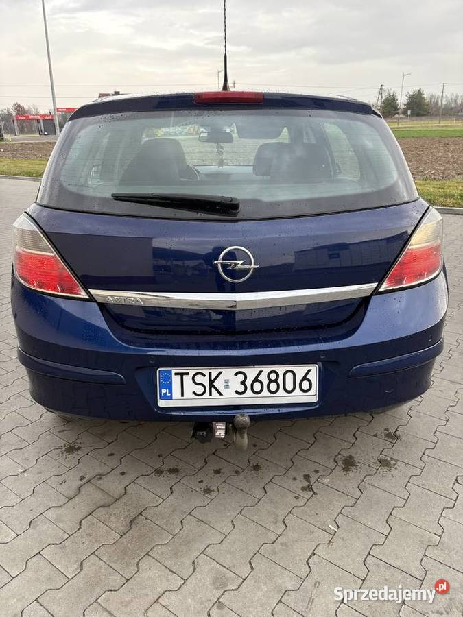 Opel astra h 16 benzyna 115 2009 zadbana i benzyna