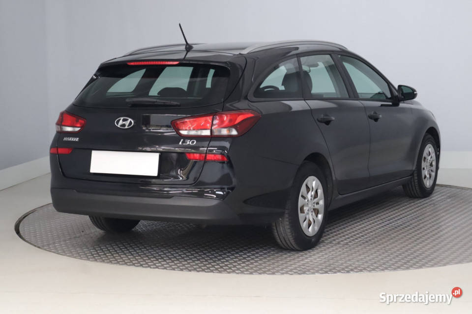 Hyundai i30 14 CVVT nieuszkodzony