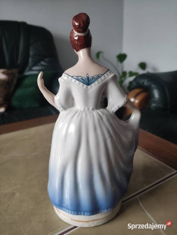 Figurka porcelanowa dama w krynolinie Steatyt