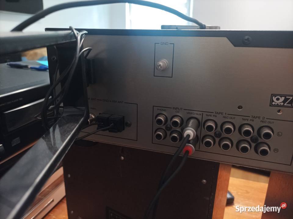 Yamaha RX 500 czarny amplituner z pilotem Elektronika Lubartów