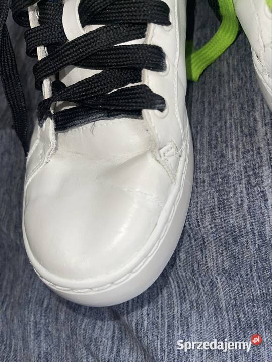 Buty Sneakersy rozmiar 37 Lacoste Wejherowo