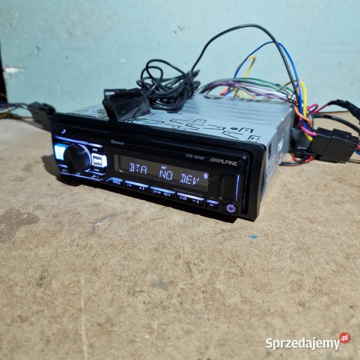 Radio samochodowe Alpine UTE201BT Bluetooth Aux sprzedam