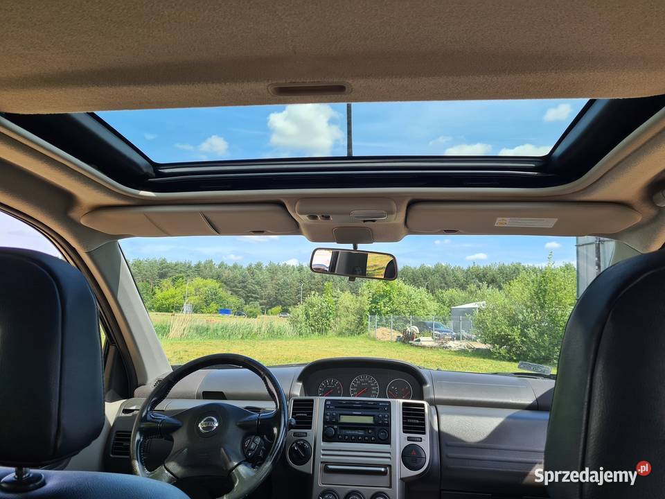Nissan XTrail 25 benzyna 4WD Skóry 2 sztuki w manualna Olsztyn