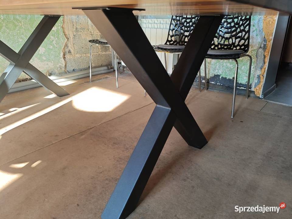 Stół 220x110 z orzecha amerykańskigo olejowany Dobroń